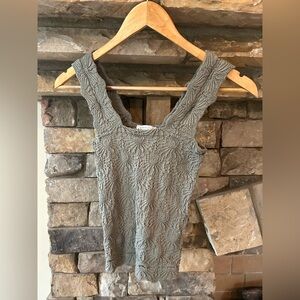 Altar’d State Textured Sleeveless Tank in Sage Green S/M